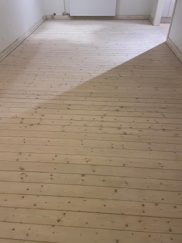 Gulvafslibning i Sæby, Nordjylland